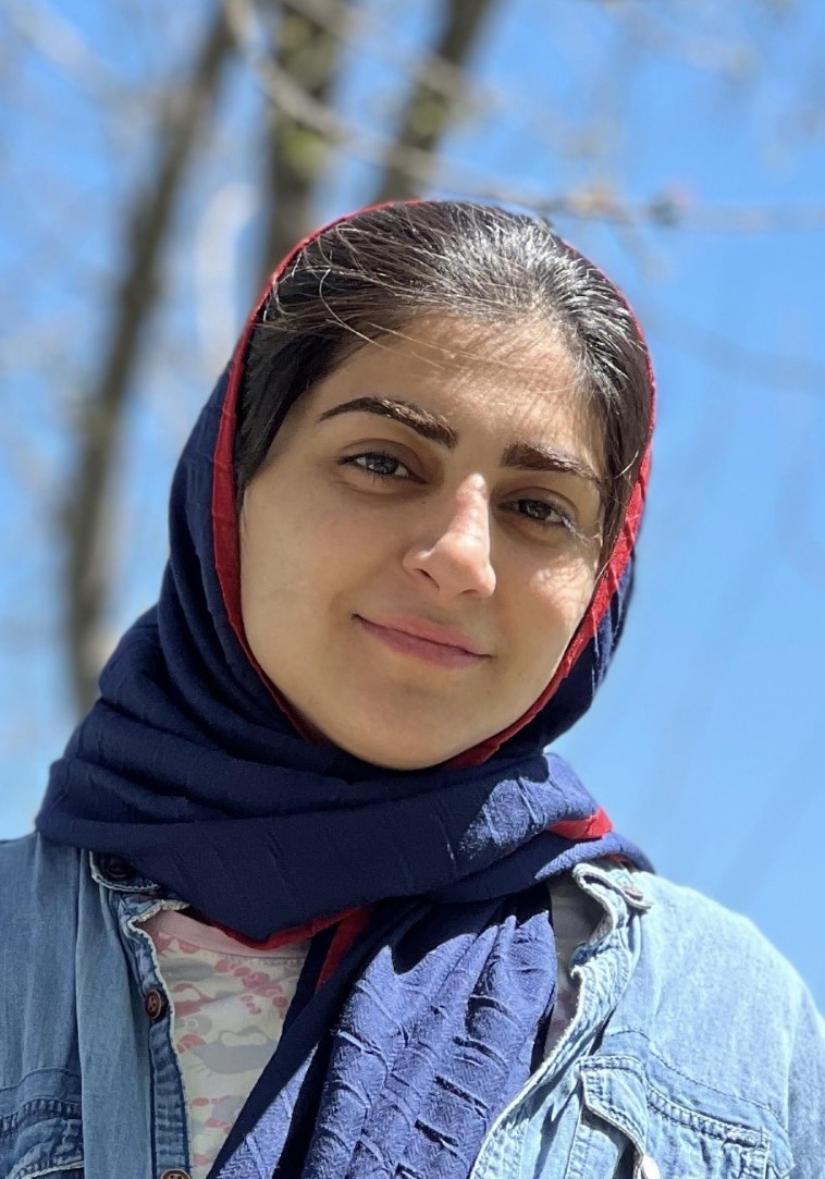 مریم زارع