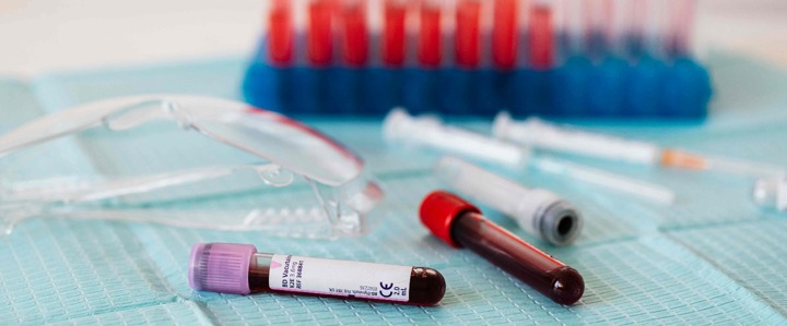 آزمایشگاه دکتر اعتماد کسائیان شیراز