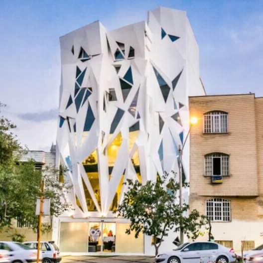 کلینیک دندانپزشکی حکمت شیراز