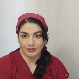 لیلا عباسی