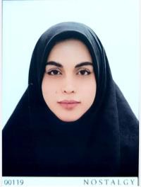 نیلوفر کریمی