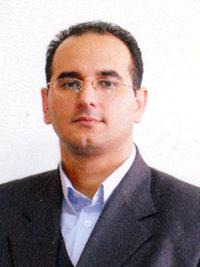 فرهاد مشاوری